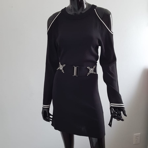 INC FitOnPoint Stunning Shoulderless Dress Top (J) - Picture 1 of 3